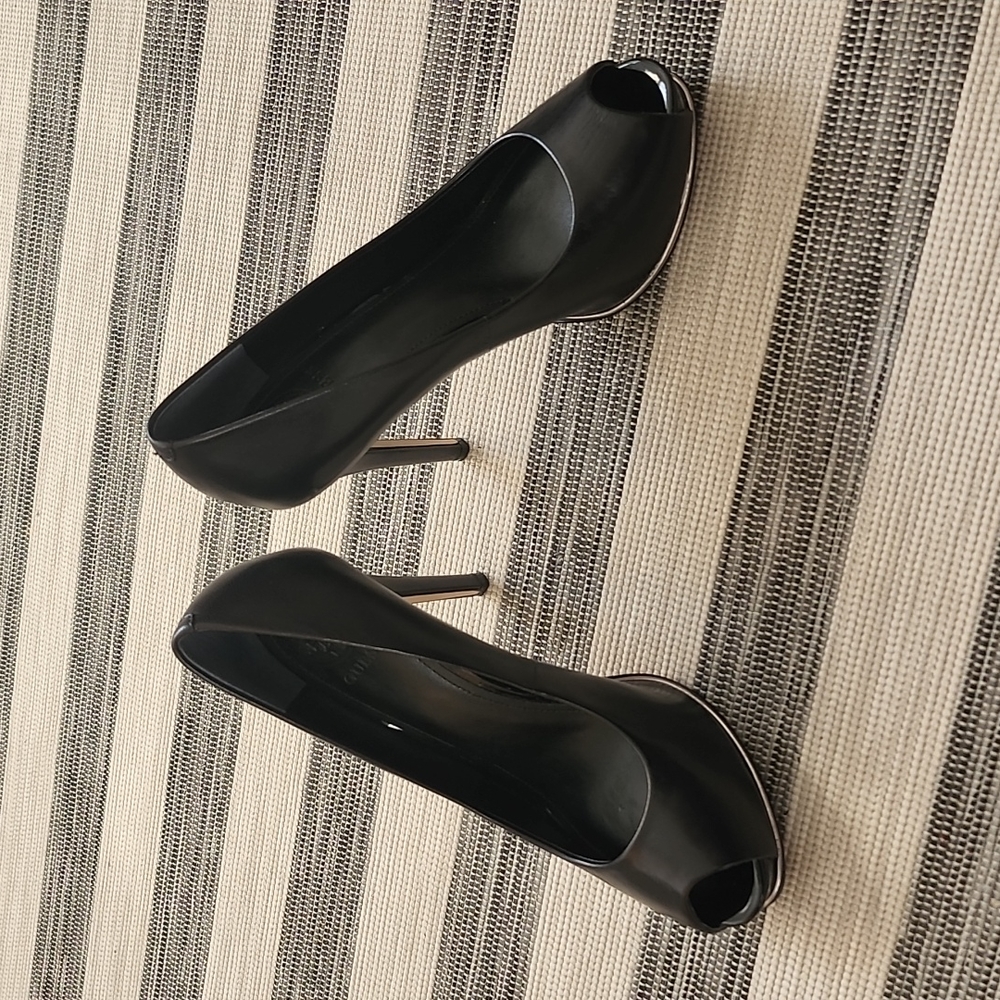Guess Black Peep Toe Heels size 6 1/2  size 6.5